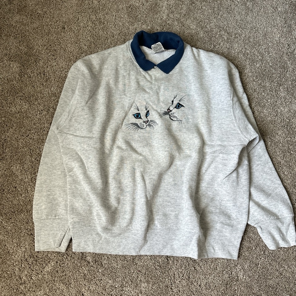 Gray Cat Embroidered Men's Sweater